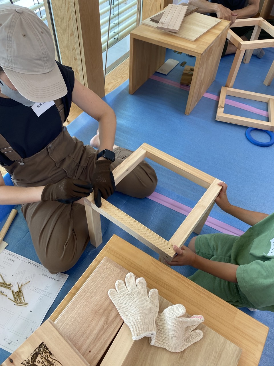 8/24【ワークショップ】夏休みの工作にも！天然の木を使ったイスを作ってみない？★終了しました★